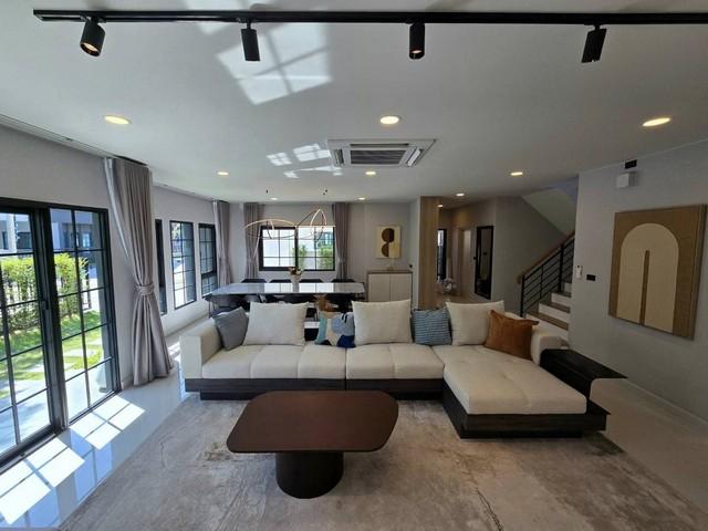 P569 ให้เช่า บ้านเดี่ยว CENTRO Bangna เซนโทร บางนา บ้านเดี่ยวสไตล์ English Modern Cottage ใกล้ MEGA BANGNA จาก AP 12