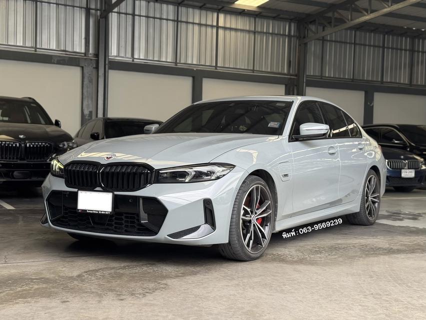 2022 BMW 330e M Sport LCI (รับเข้าใหม่ ไม่เคยทำสี ประวัติดีเช็คได้ค่ะ)