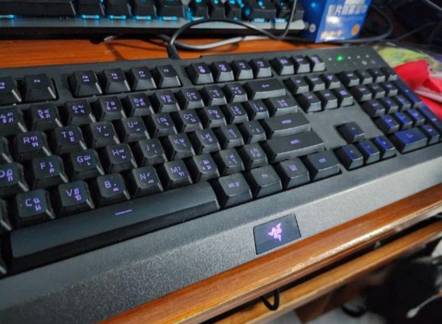 คีย์บอร์ด Gaming Razer Cynoza Lite 4