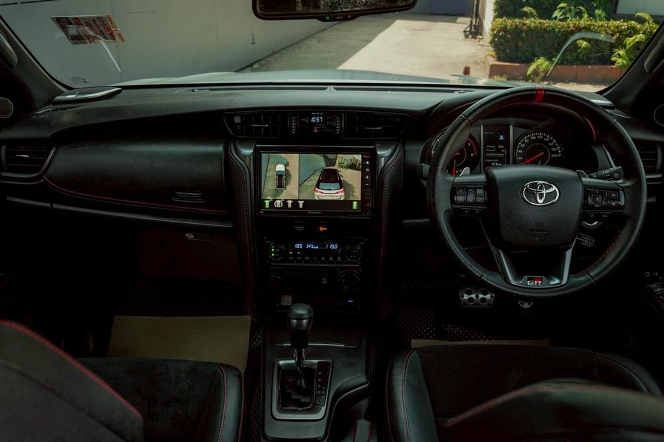 รหัสรถ CBL9659 TOYOTA FORTUNER 2.8 GR Sport (Black Top) 4WD AT 2023 รูปที่ 16