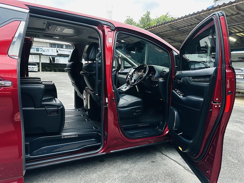 2019 Toyota Alphard 2.5SC สีแดงพิเศษ ขับไปแล้ว 10x,xxx กิโลเมตร 16