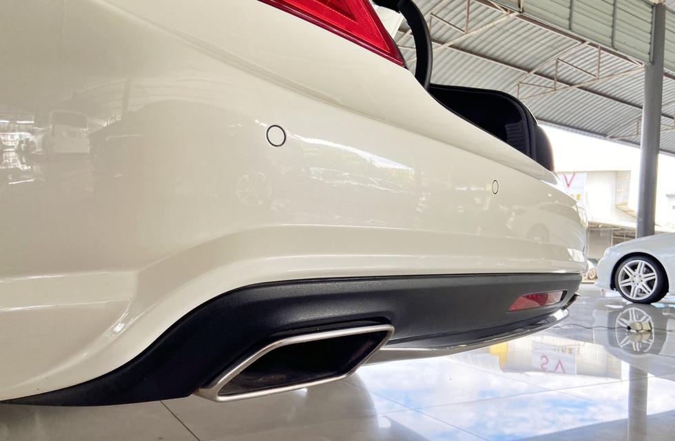 รถสปอร์ตสไตล์ 4-Door Coupe CLS250CDI W218 ปี 2012 รูปที่ 6