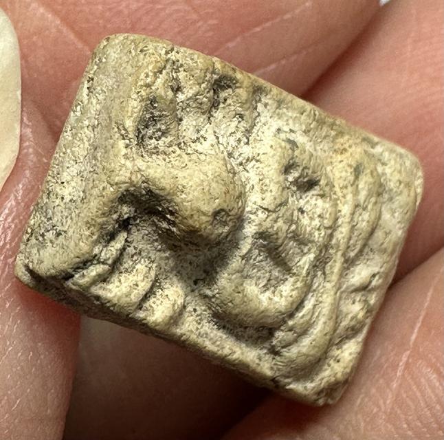 พระเนื้อผงไม่ทราบที่ 6