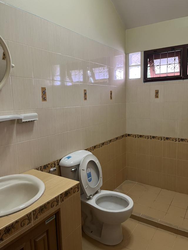 🏡 ให้เช่าบ้านเดี่ยวชั้นเดียว หลังใหญ่ พื้นที่กว้าง ทำเลชุมชนชานเมือง ใกล้ตลาด เข้าเมืองเพียง 10 นาที 13