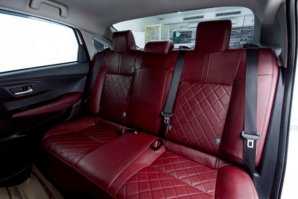 รหัสรถ 1D784 YARIS ATIV 1.2 PREMIUM LUXURY 2024 6