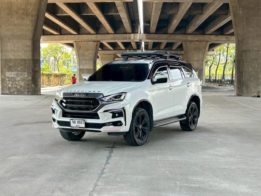 ขายรถ Isuzu MU-X 1.9 Ultimate Pantom ปี 2023 สีขาว รูปย่อยที่ 3
