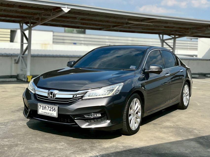 Accord 2.4 EL Navi ปี 2017 รถมือเดียวป้ายแดง ออกห้างป้ายแดง