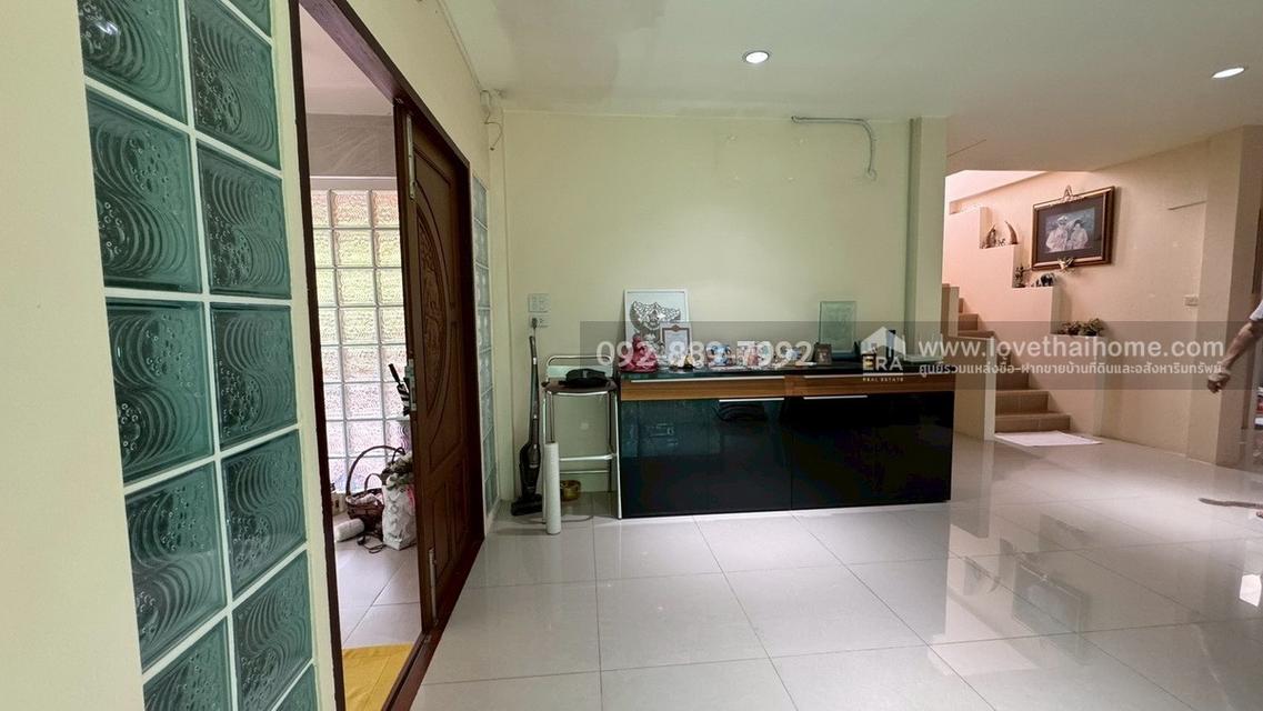 ขายบ้านเดี่ยว 2 ชั้น หมู่บ้านสาริน สายลม พระราม2 ซอยเจษฎาวิถี พื้นที่ 81 ตรว. ตกแต่งสวยพร้อมอยู่ ราคาถูกมาก ใกล้ตลาดสดมหาชัยเมืองใหม่ 5