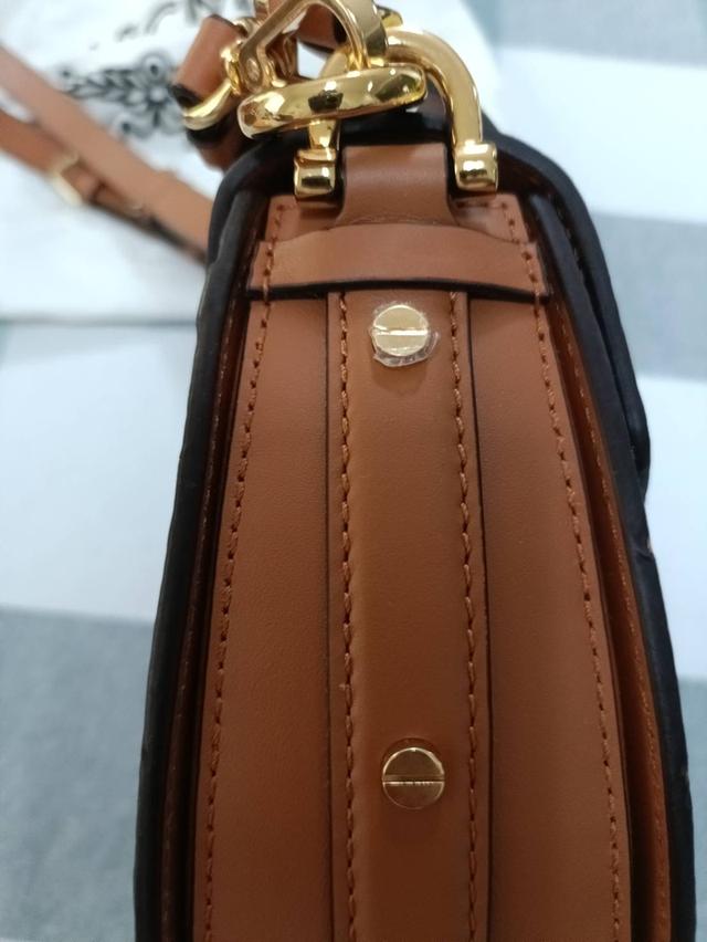 กระเป๋าแบรนด์เนม MCM รูปที่ 4