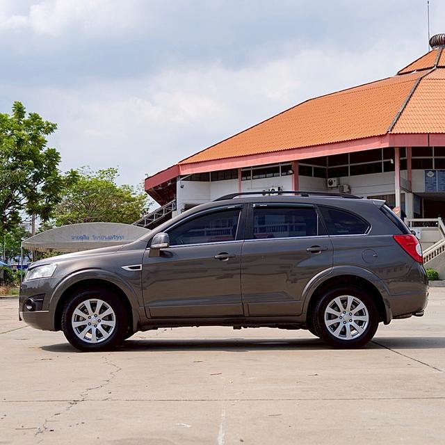 รหัสรถ 12AT8113 CHEVROLET CAPTIVA 2.4 LSX 2WD ปี 2012