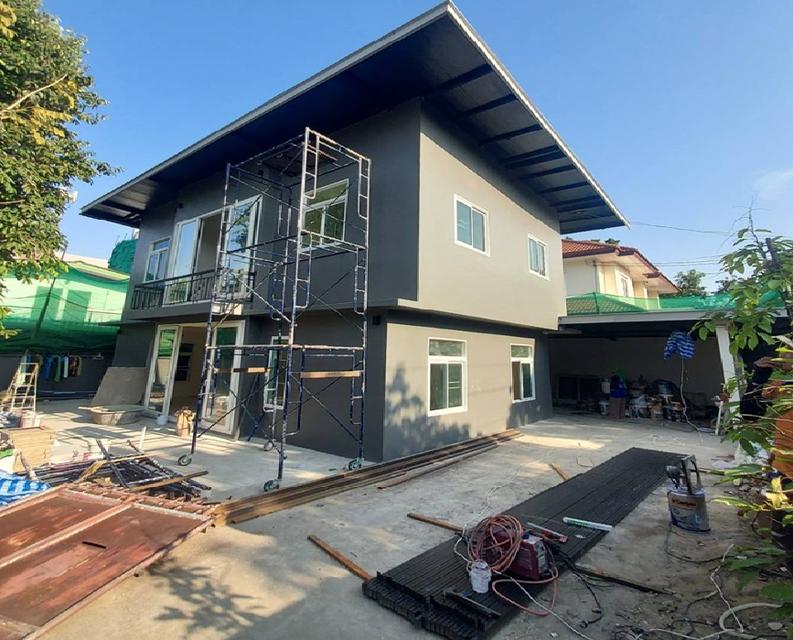 ให้เช่าบ้านเดี่ยว / โฮมออฟฟิศ 2 ชั้น / Renovate ใหม่ / กำลังจะเสร็จ / ทำเลซอย ปรีดีพนมยงค์ 26 เขตวัฒนา ใกล้เอ็มควอเทียร์ 1