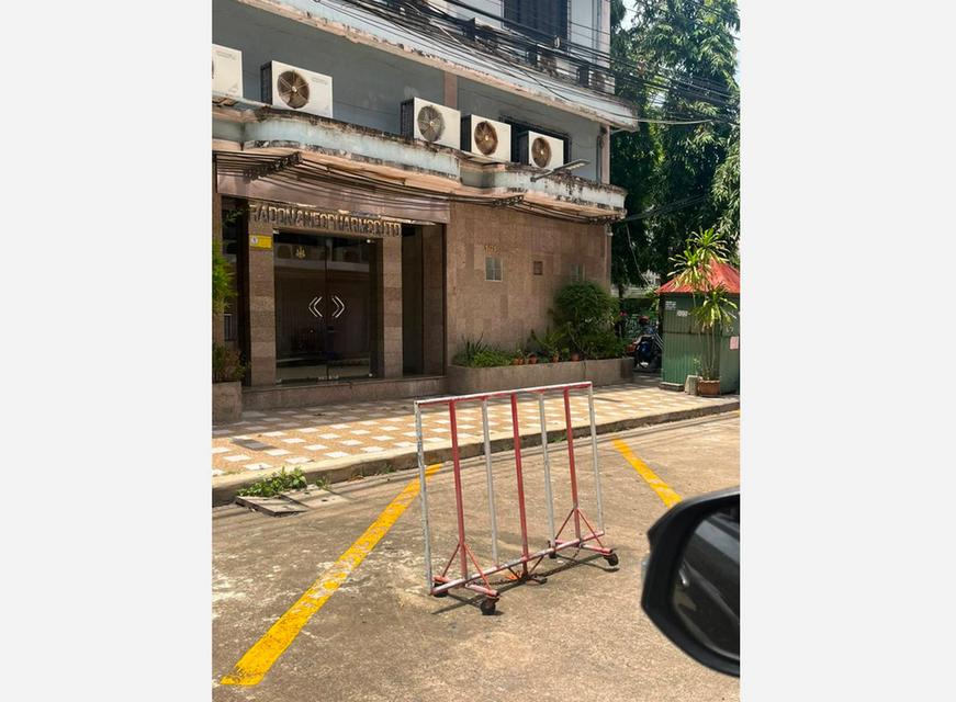 ขายอาคารพาณิชย์ 3 คูหา 5 ชั้น (มีลิฟท์ขนของ) ซอยบรมราชชนนี 13 เขตบางกอกน้อย ติดเซ็นทรัลปิ่นเกล้า โลตัสปิ่นเกล้า ตลาดมารวย 2