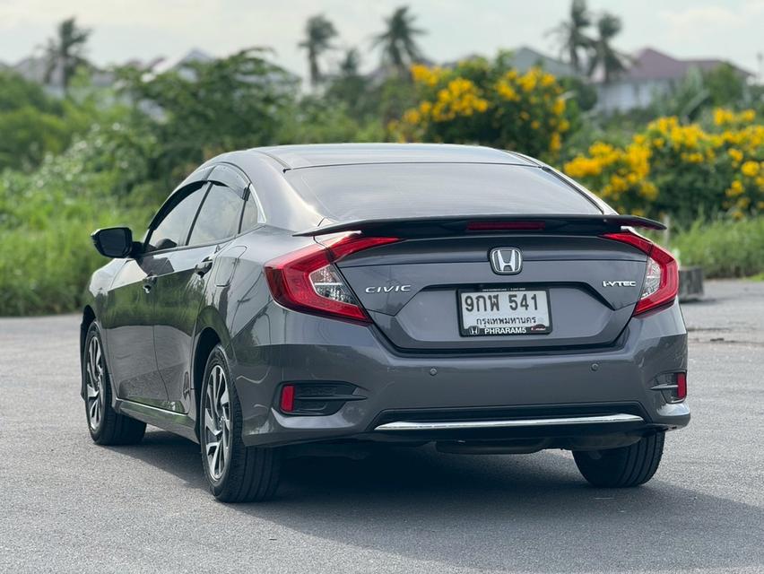 Honda Civic FC 1.8 E CVT (MNC) 2020. สีเทา ออโต้ 📍มือเดียว
