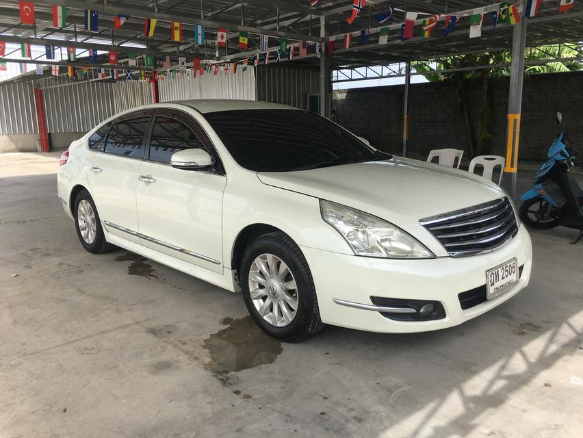2010 Teana 200XL DVD/Navi ภายในดำ