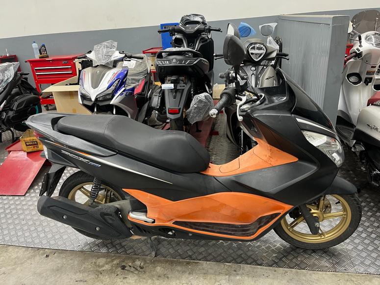 ขาย PCX150 เดิมๆ 38000 บาทรวมโอน