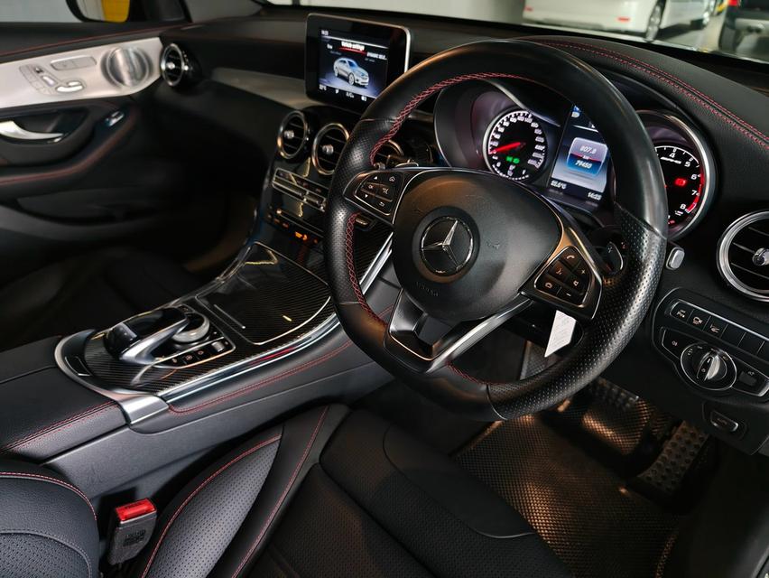 Benz AMG GLC43 Coupe ปี 2019 สีดำ วารันตีหมดปี 70 รูปย่อยที่ 3