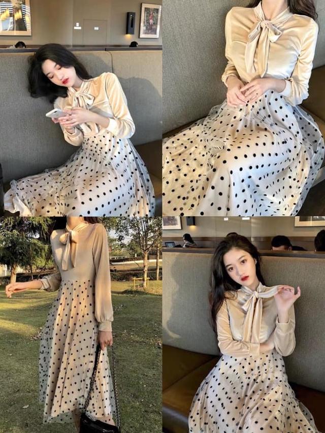 ชุดเดรส Polka dot ผ้ากำมะหยี่