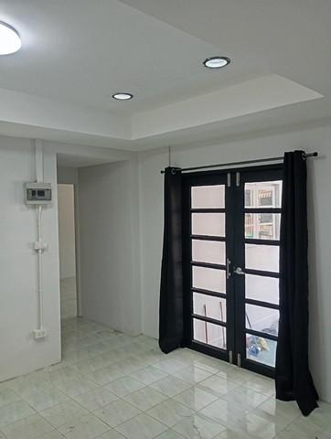 บ้านทาวน์เฮาส์โครงการ บารเมษฐ์ (Baan Baramed) ทำเลประเวศ ถนน เฉลิมพระเกียรติ ร.9 ซ.62 5