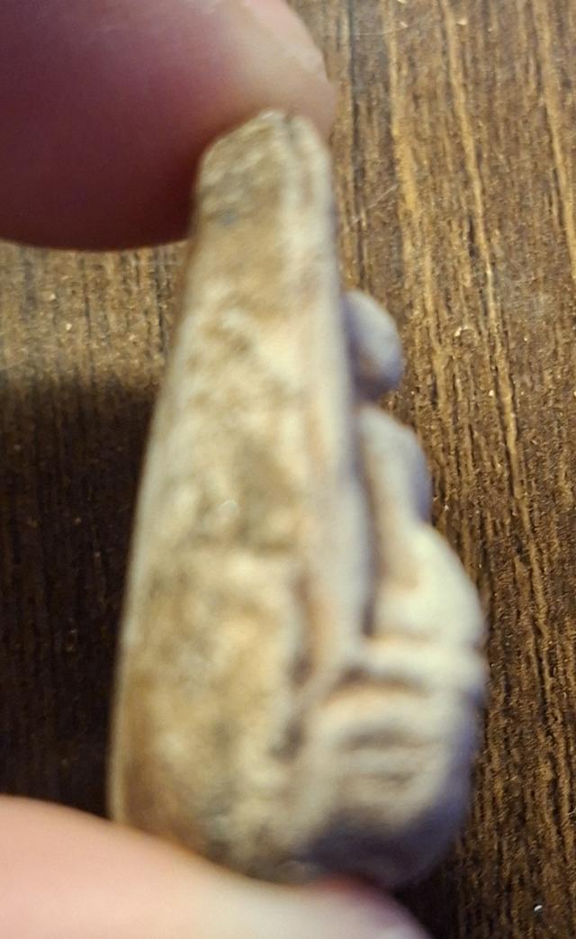 พระคงลำพูน กรุเก่า พิมพ์นิยม 3