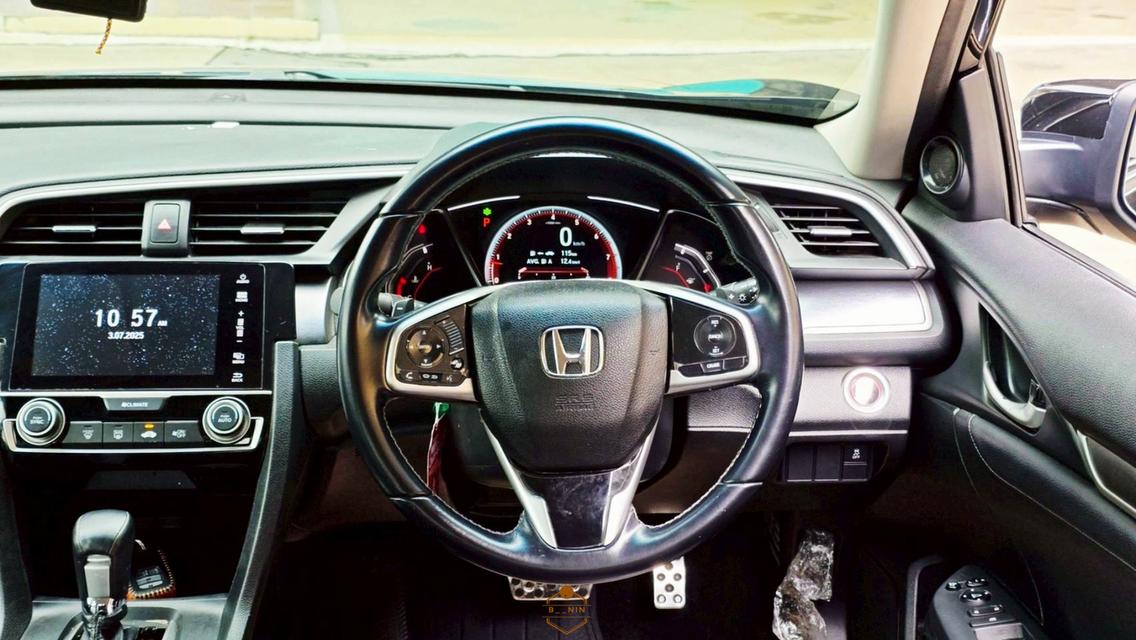 รถยนต์ honda civic 6