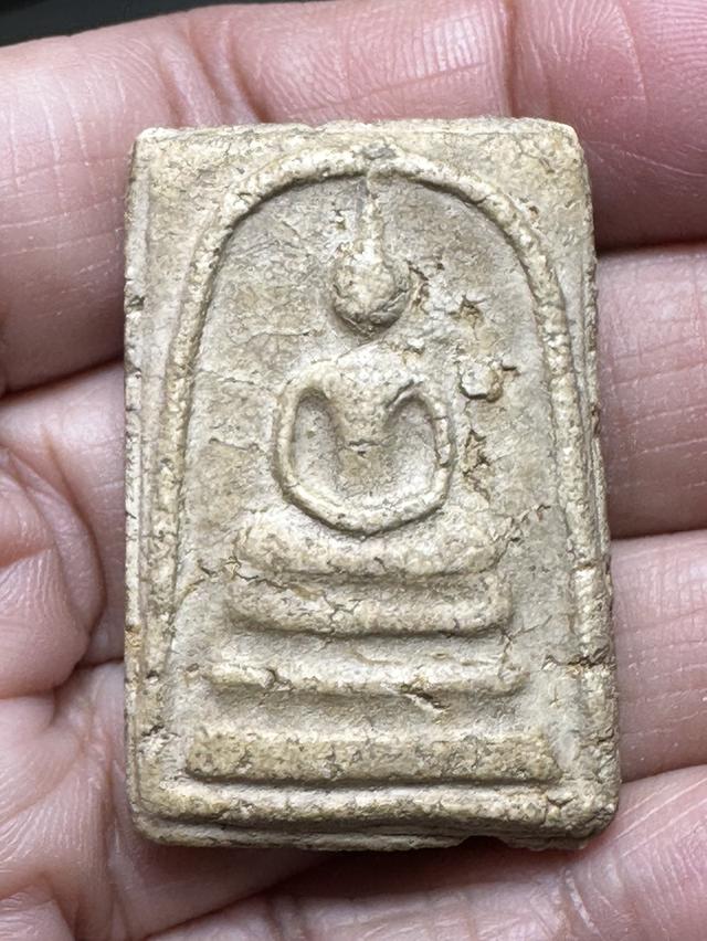 พระสมเด็จพิมพ์ใหญ่ พระประธาน