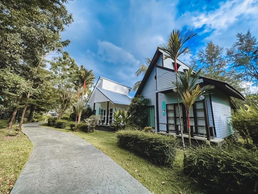 ขายรีสอร์ท ตั้งอยู่ อำเภอคลองใหญ่ จังหวัดตราด (ไม่ข้ามเกาะ)