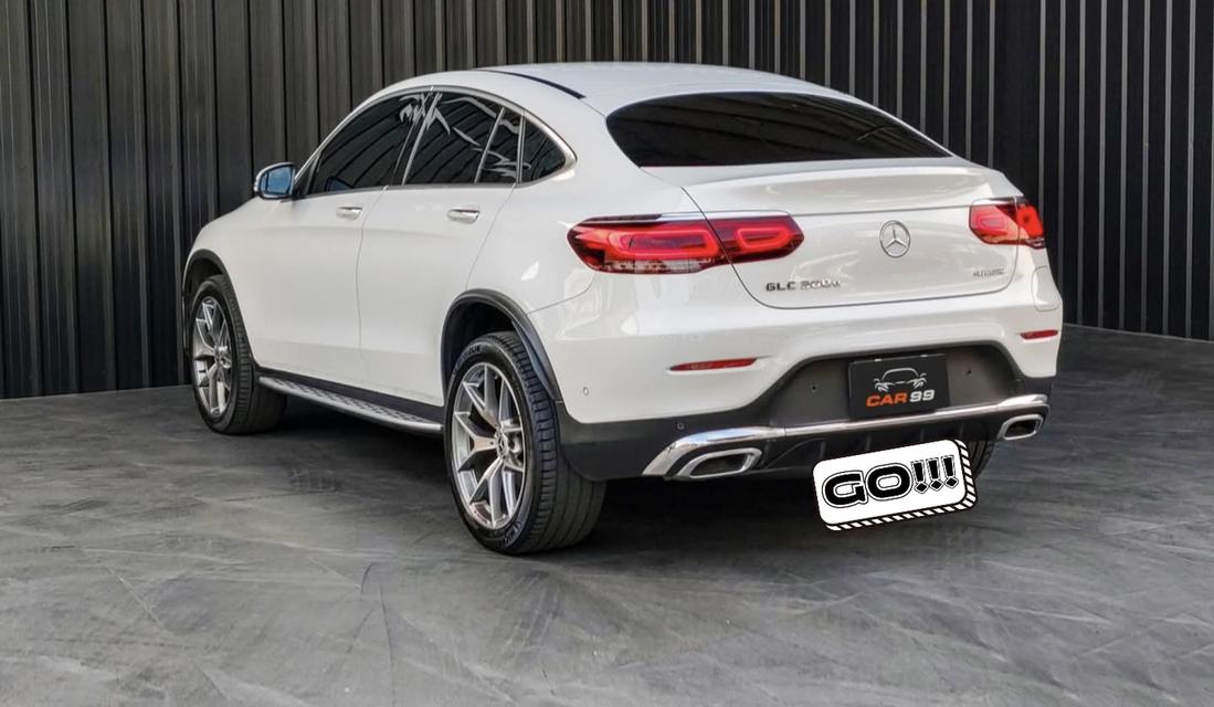 GLC300e Coupe AMG Dynami 4