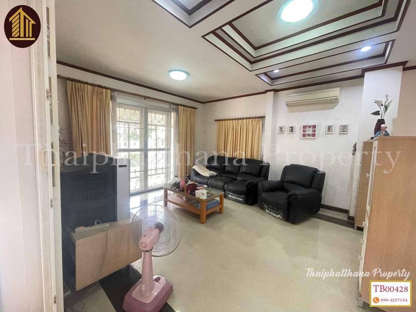 ธนาภิรมย์ โลตัส ศรีนครินทร์  2