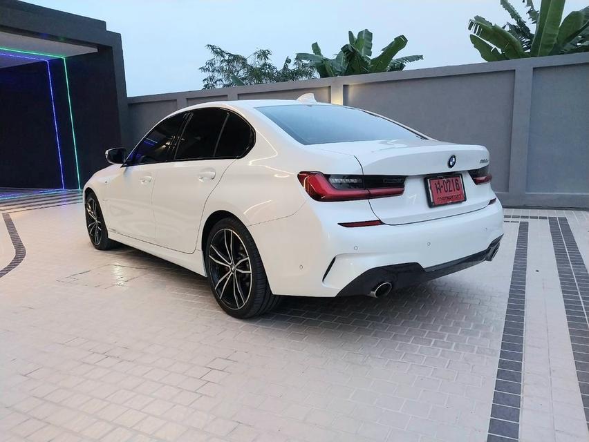 BMW 330e M-Sport 2021 ราคา 1,295,000.- 5