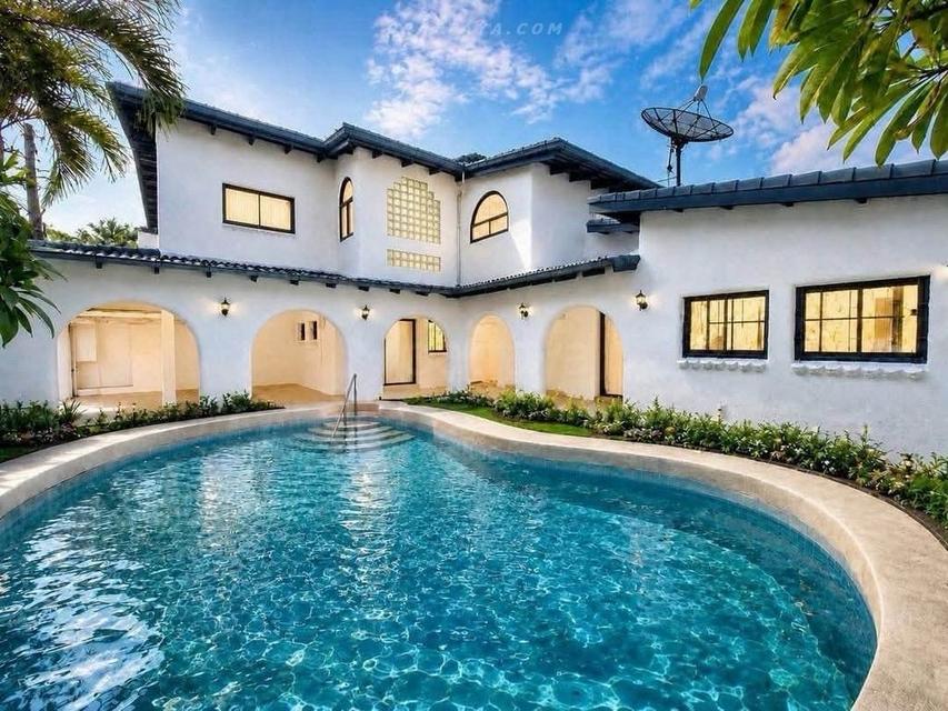 For Rent — 2-Storey Pool Villa at Palm Springs, Siam Country Club PattayaPool villa for rent at Palm Springs Village, located in the Siam Country Club 1