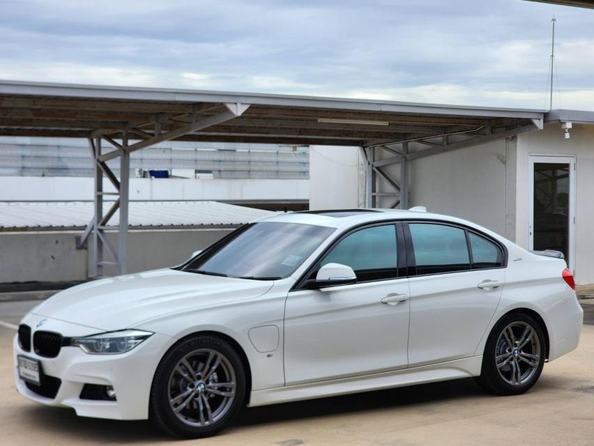 💥 BMW SERIES 3 330e M SPORT F30 2018 💥 19