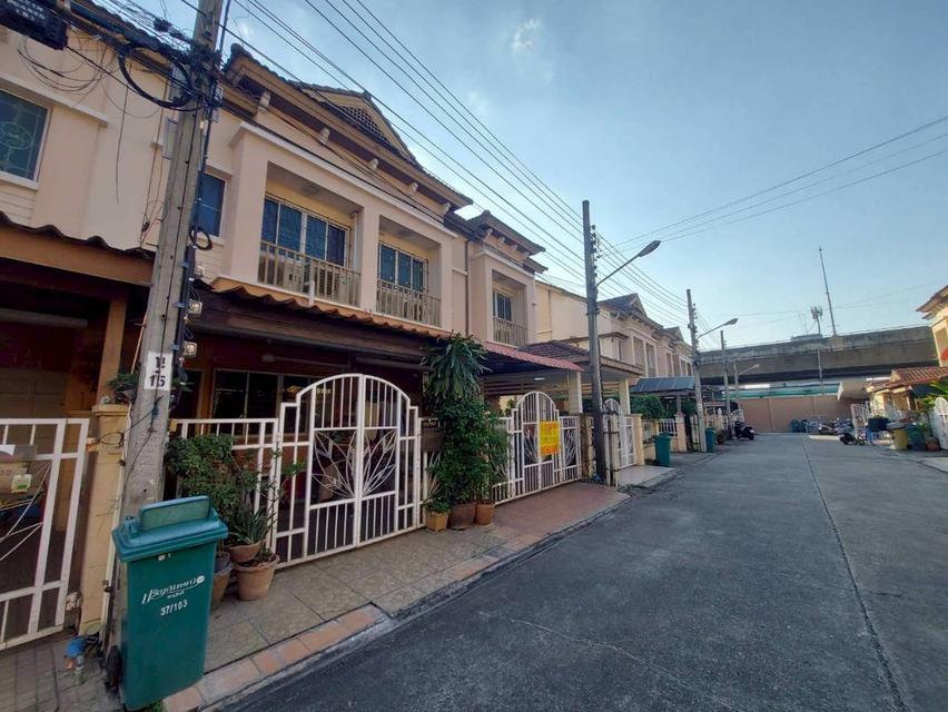 ขายบ้าน 3 ชั้น หมู่บ้านปริญลักษณ์ ท่าทราย นนทบุรี 3