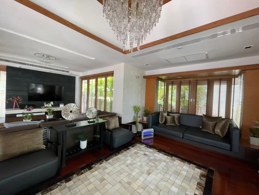 บ้านพร้อมที่ดิน บ้านหรูติดทะเลตัวบ้านมี 3 ชั้น บนทำเลที่ดีที่สุด บนหาดวงศ์อมาตย์ พัทยาเหนือ ติดปราสาทสัจธรรม 18