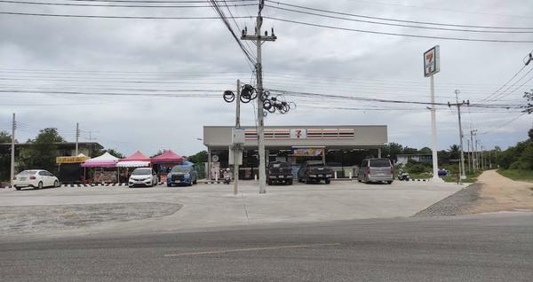 P-9 ขายที่ดินทำเลสวยติดถนน พื้นที่หุบกะพง พื้นที่ 151 ตร.วา ขึ้นไป ราคาเริ่มต้นที่ 14,000 บาท 15