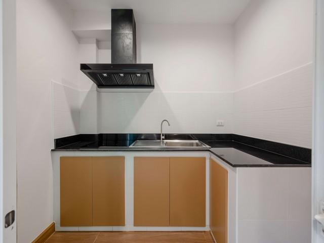 ให้เช่าทาวน์โฮม 3 ชั้น 206 ตรม. 4 ห้องนอน รีโนเวทใหม่ ลาดพร้าว–นาคนิวาส ใกล้เลียบด่วน 6