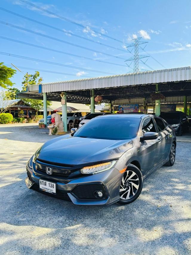 Honda Civic  Fc 1.8 El 2018 1