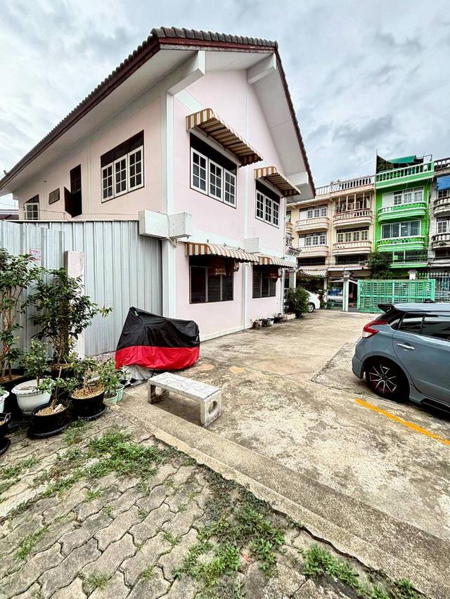 🏠​​ขายบ้านทำเลทอง ซอยเพชรเกษม 88 - บางแค อยู่แล้วเฮง เดินทางสะดวก เข้าออกได้ 3 เส้นทางหลัก พื้นที่ 105 ตรว. ในราคา 9.5 ล้านบาท 16