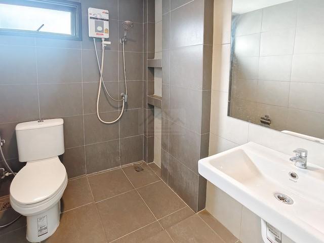 ขายทาวน์โฮม 2 ชั้น วี คอมพาวด์ บางนา-ศรีนครินทร์ V Compound build-in ครัวต่อเติมเต็มพื้นที่ พร้อมอยู่ ใกล้สารสาสน์วิเทศส 6