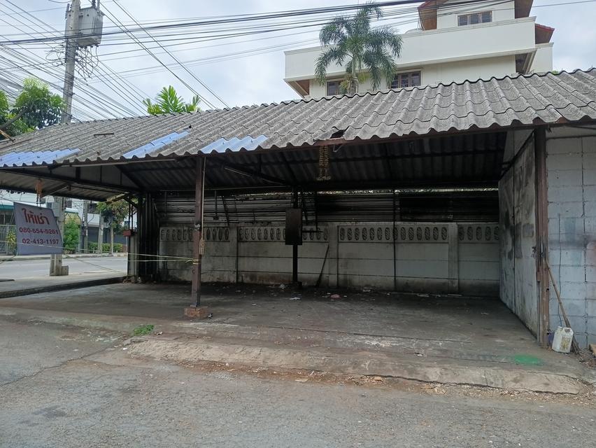 ที่ดิน ทำเลทองใจกลางเมือง ย่านชุมชนแหล่งธุรกิจ ริมถนนบางบอน 5 เพชรเกษม 81 2