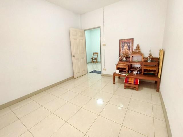 ขายบ้านแฝด เอ.ซี.เฮ้าส์ 3 ลำลูกกา คลอง 4ทำเลศักยภาพ เดินทางสะดวก ของกินใกล้ ตลาดเอซี, ตลาดลาดสวาย ใกล้แหล่งชุมชนและสิ่งอำนวยความสะดวกครบครันเพียบ 12