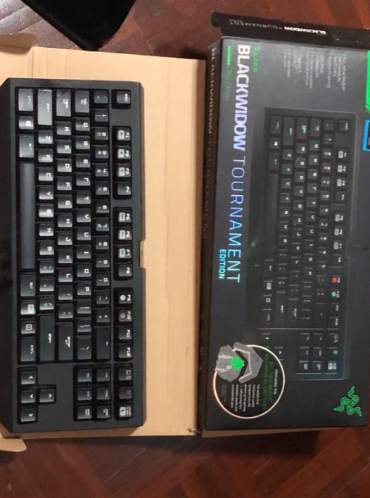 คีย์บอร์ด Razer Blackwidow 2