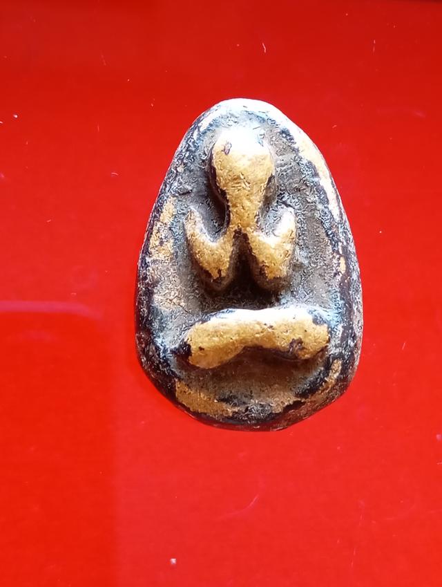 พระปิดตาหลวงปู่ไข่วัดเชิงเลน