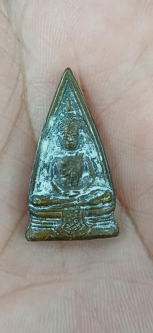 เหรียญหลวงพ่อโสธรพิมพ์สามเหลี่ยมสองหน้าปี 2514 1000 บาทรวมส่ง รูปย่อยที่ 2
