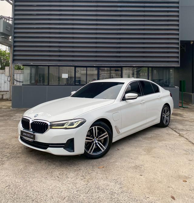 รถยนต์ Bmw 530e ปี 2022