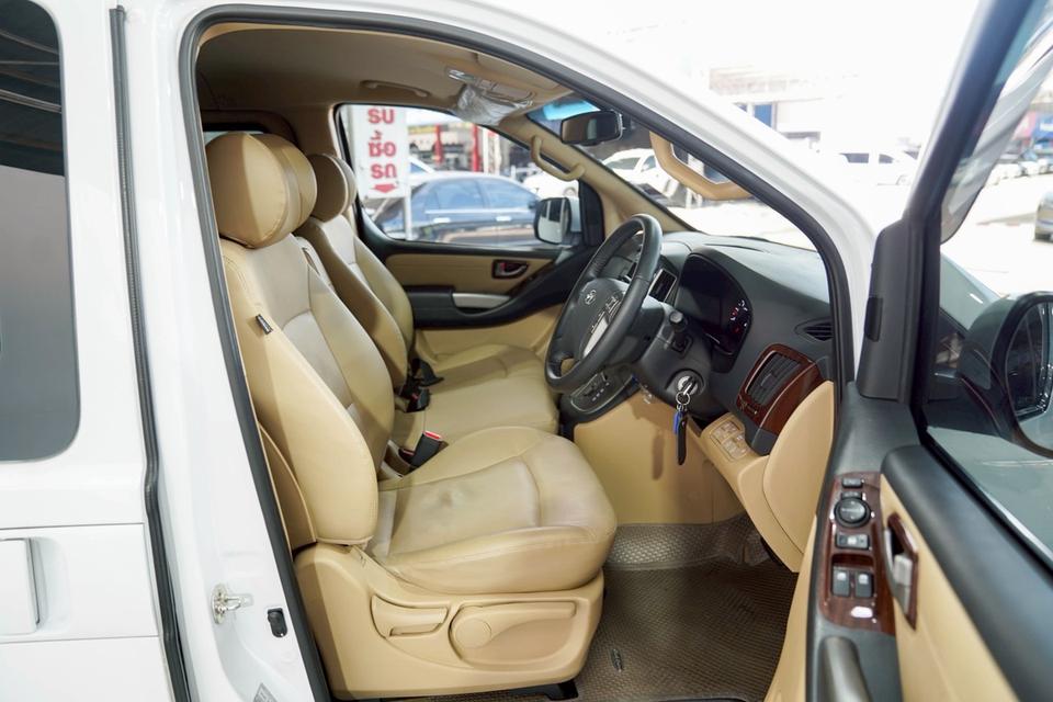 HYUNDAI GRAND STAREX 2.5 VIP AT รูปที่ 14