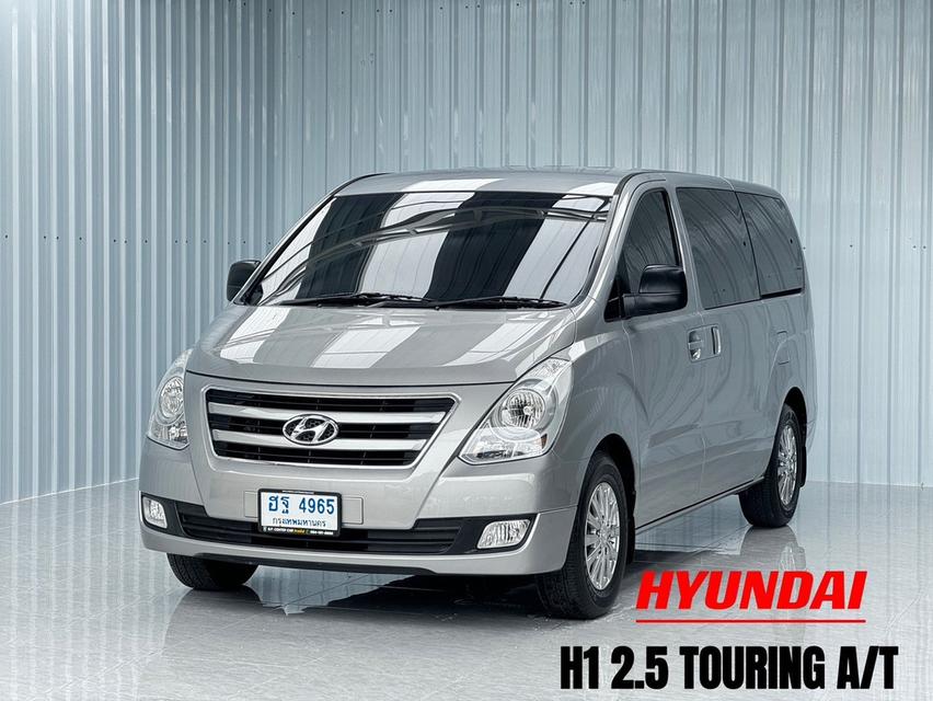 Hyundai 2.5 Touring รถ7ที่นั่ง