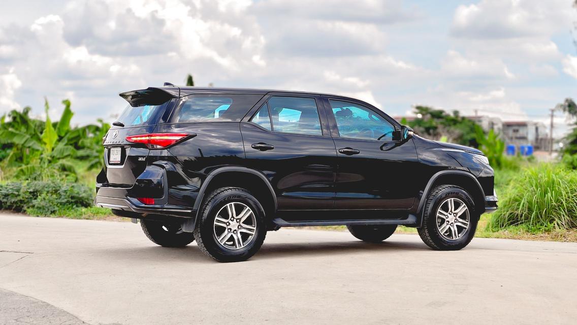 TOYOTA FORTUNER 2.4 LEADER A/T ปี 2025 จด 2026 รูปที่ 15