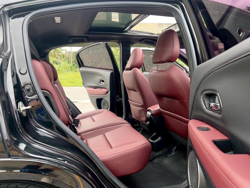 HONDA HRV 1.8 RS TOP SUNROOF ปี 2020 9