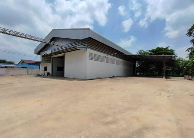 ให้เช่าโกดังเมืองฉะเชิงเทรา ขนาดโกดัง 500 ตารางเมตร พื้นที่ใช้สอยภายนอกอาคารอีก 1,850 ตรม. มีใบรง. 4(ฉีดพลาสติก) 2