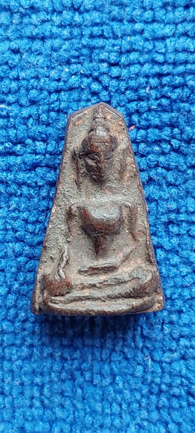 พระผงสุพรรณ. พิมพ์หน้าหนุ่ม